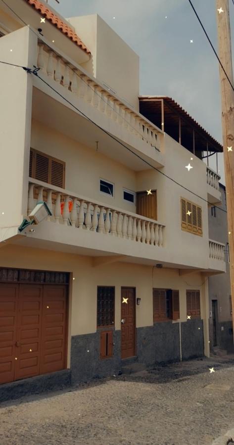 Casa Yo Apartment Mindelo Exterior photo